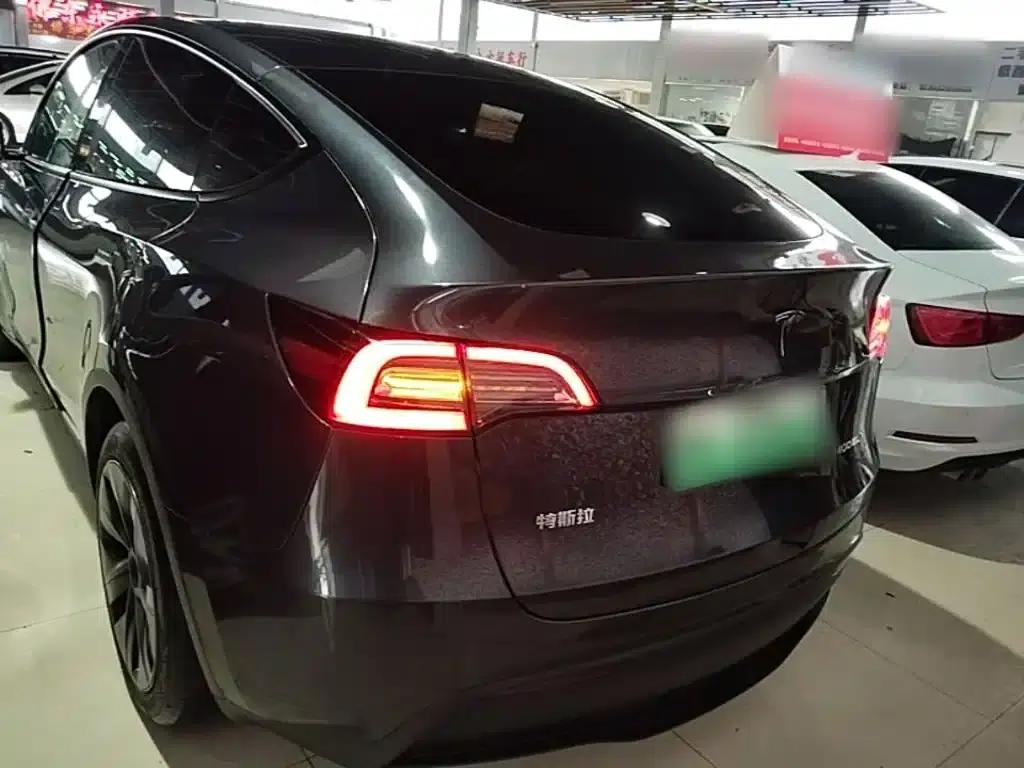 Model Y 2024 Rear-Wheel Drive — миниатюра 6