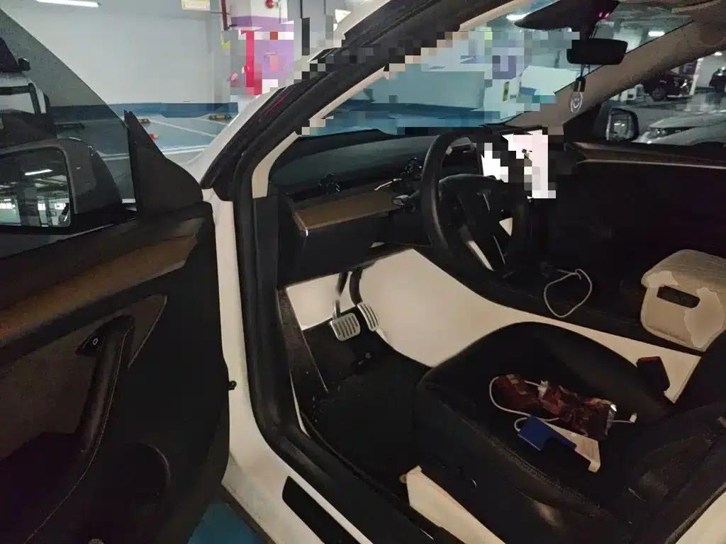 Model Y 2022 Facelift Long Range All-Wheel Drive Version — миниатюра 14