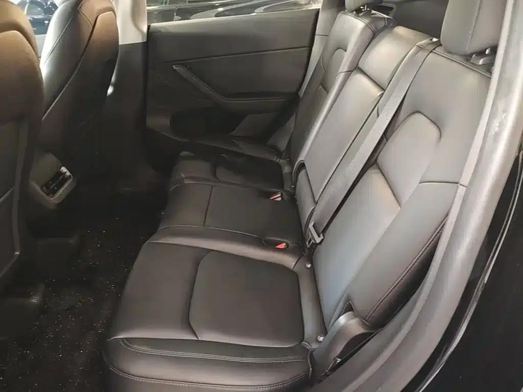 Model Y 2023 Long Range All-Wheel Drive — миниатюра 17