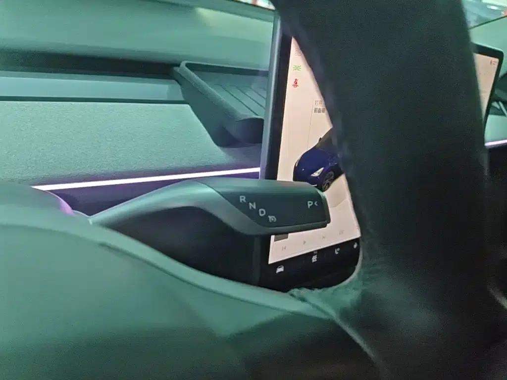 Model Y 2023 Rear-Wheel Drive — миниатюра 14