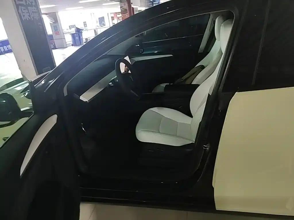 Model Y 2022 Facelift Rear-Wheel Drive Version — миниатюра 15