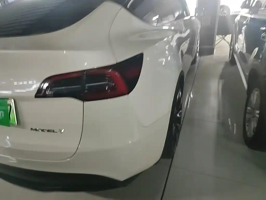 Model Y 2022 Facelift Rear-Wheel Drive Version — миниатюра 8