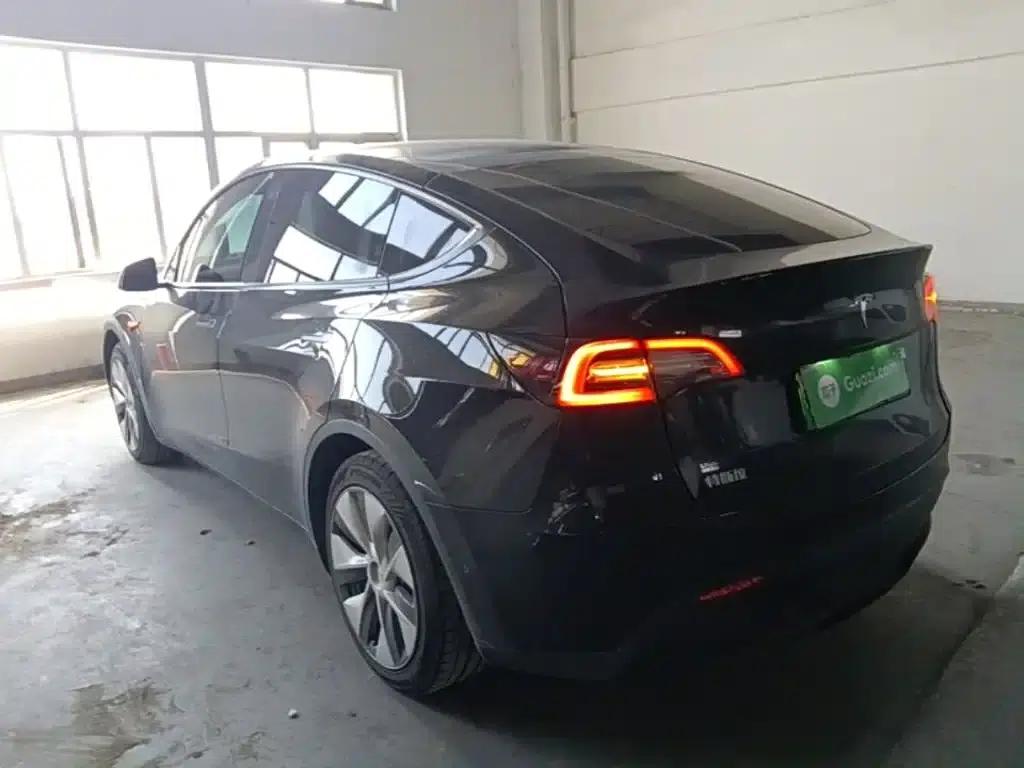 Model Y 2022 Facelift Rear-Wheel Drive Version — миниатюра 5