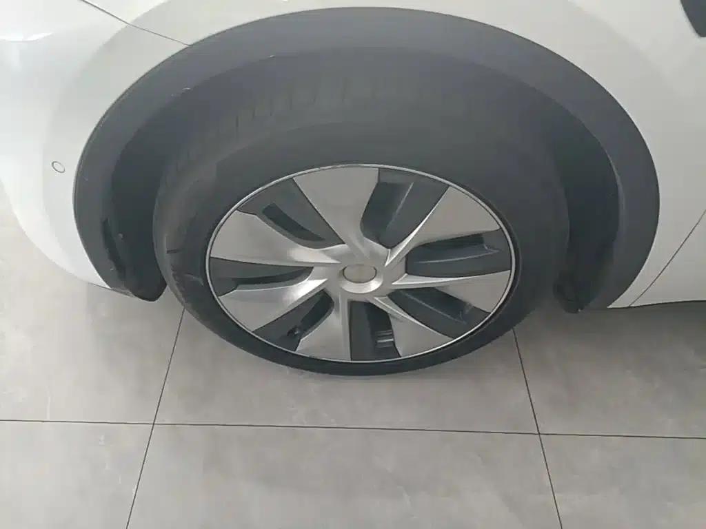 Model Y 2022 Facelift Long Range All-Wheel Drive Version — миниатюра 25