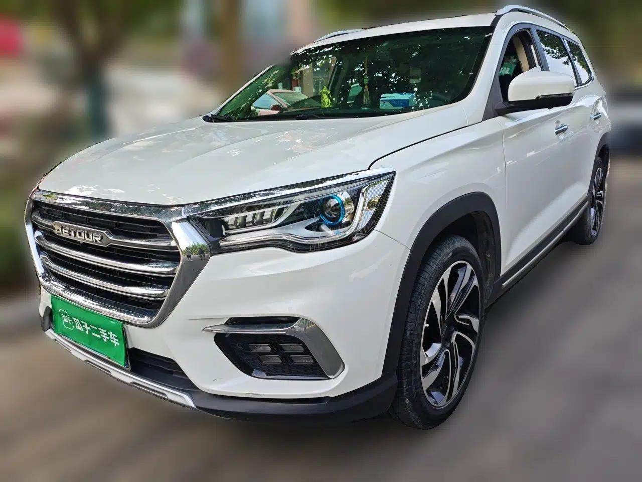 JETOUR X90 2019 1.5T Manual Smart Enjoyment Version 6 Seats China VI Standard — миниатюра 1