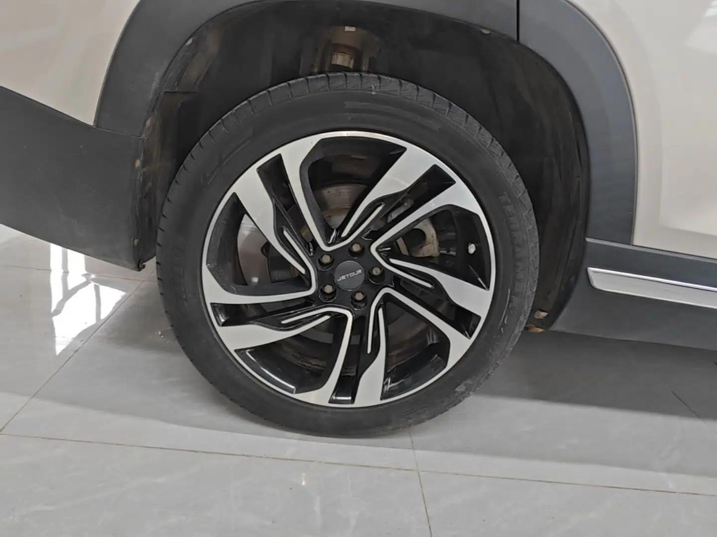 JETOUR X90 2019 1.6T DCT Zhaolü Edition 5 Seats China VI Standard — миниатюра 11