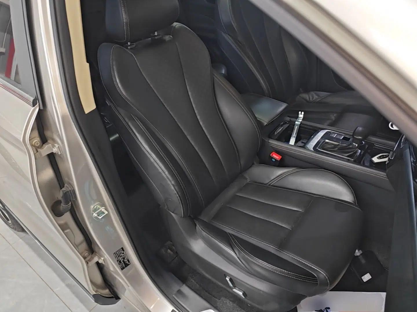 JETOUR X90 2019 1.6T DCT Zhaolü Edition 5 Seats China VI Standard — миниатюра 19