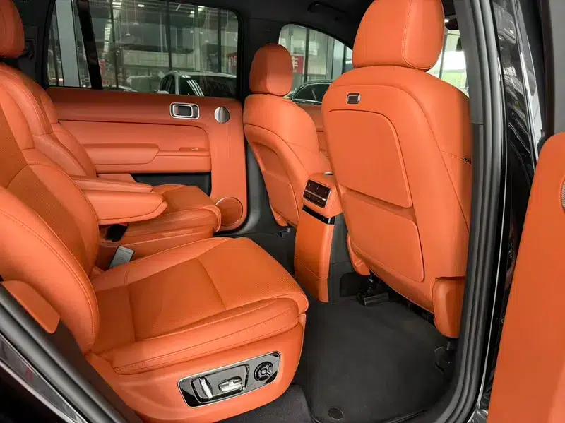 Li Auto L9 2022 Max Edition — миниатюра 15