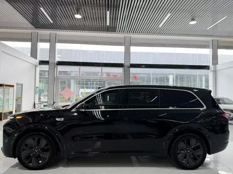 Li Auto L9 2022 Max Edition — миниатюра 3