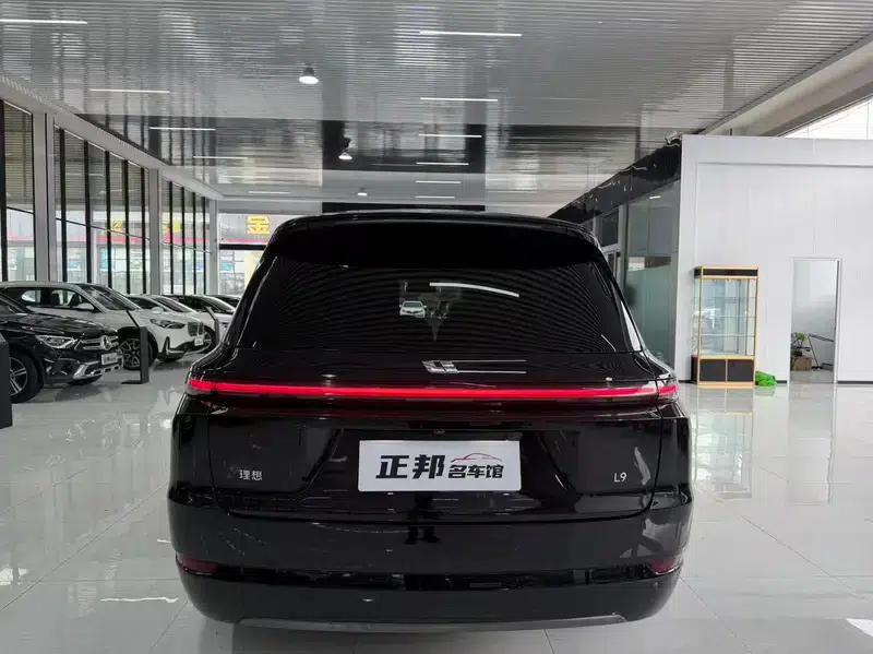 Li Auto L9 2022 Max Edition — миниатюра 5
