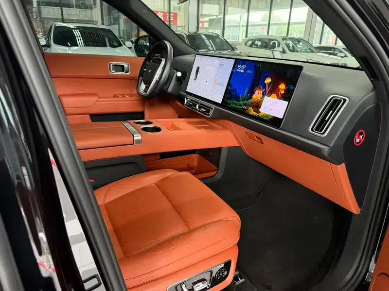 Li Auto L9 2022 Max Edition — миниатюра 7