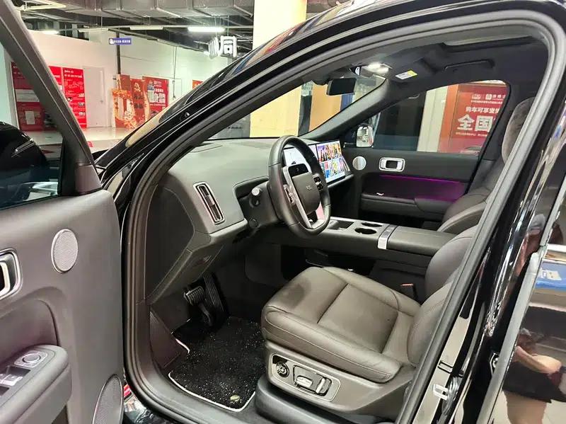 Li Auto L9 2022 Max Edition — миниатюра 13