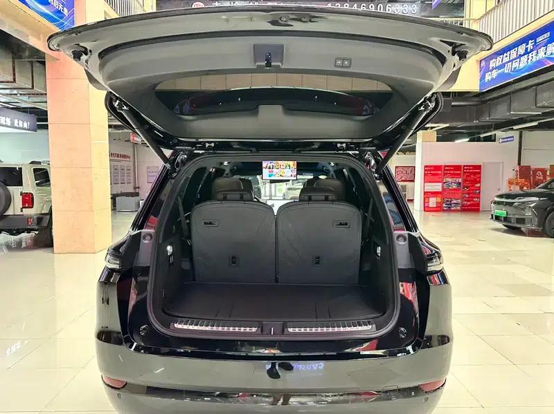 Li Auto L9 2022 Max Edition — миниатюра 16
