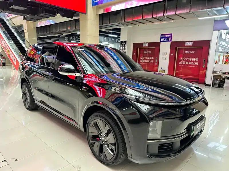 Li Auto L9 2022 Max Edition — миниатюра 3