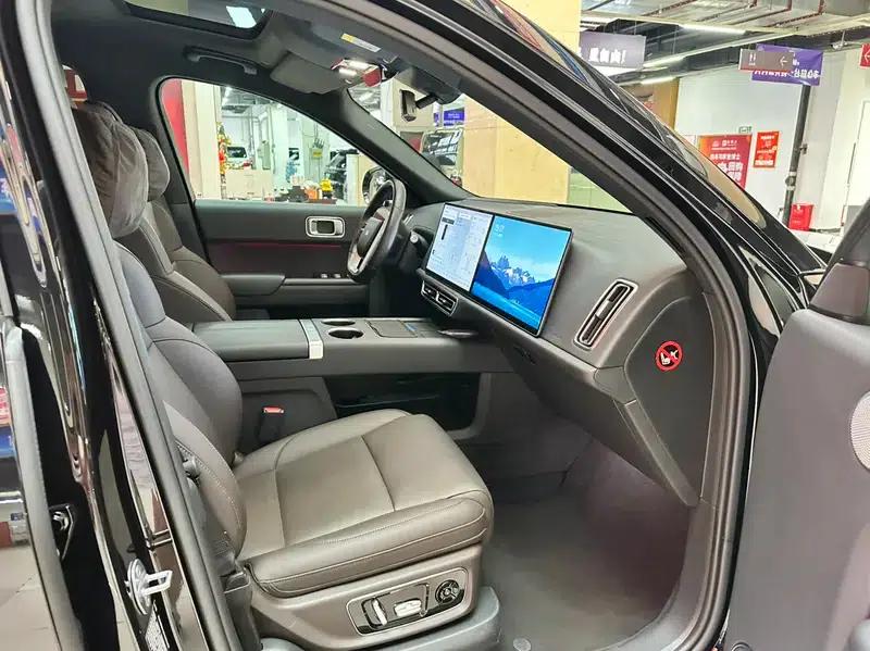 Li Auto L9 2023 Pro Edition — миниатюра 12