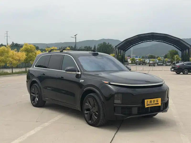 Li Auto L9 2022 Max Edition — миниатюра 3