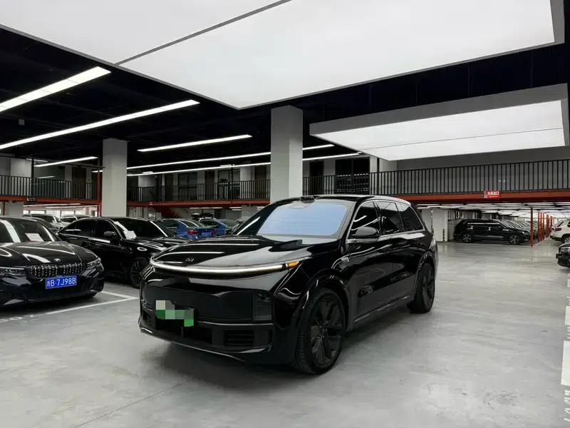 Li Auto L9 2022 Max Edition — миниатюра 1