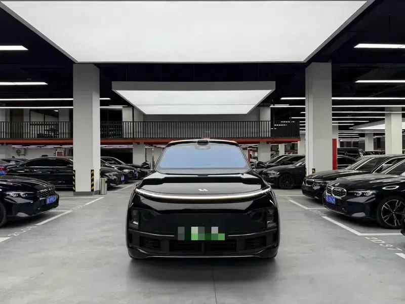 Li Auto L9 2022 Max Edition — миниатюра 2