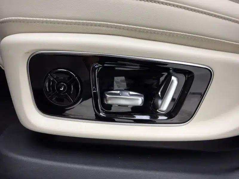 Li Auto L9 2025 Ultra Intelligent Renewal Edition — миниатюра 14