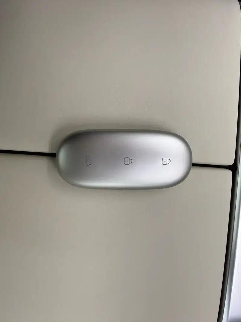 Li Auto L9 2025 Ultra Intelligent Renewal Edition — миниатюра 18