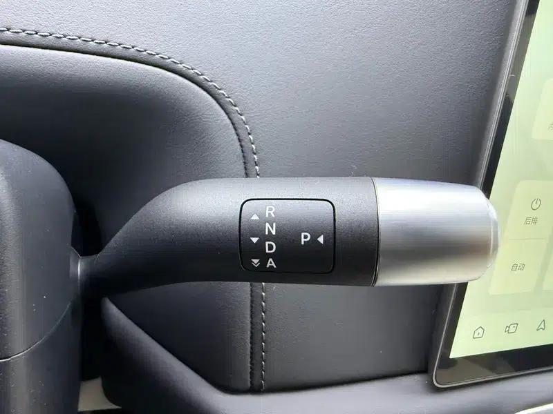 Li Auto L9 2025 Ultra Intelligent Renewal Edition — миниатюра 21