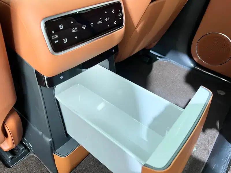 Li Auto L9 2024 Ultra Edition — миниатюра 12