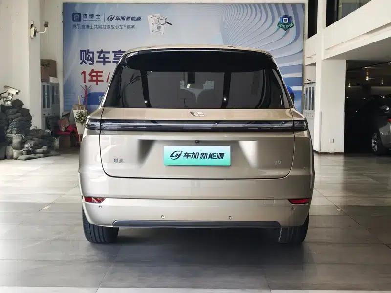 Li Auto L9 2022 Max Edition — миниатюра 5