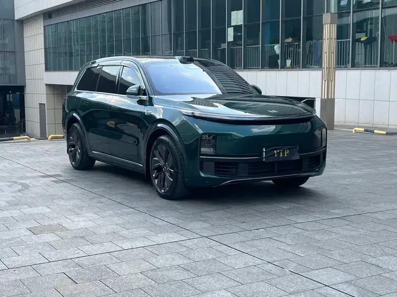 Li Auto L9 2022 Max Edition — миниатюра 3