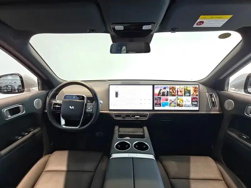 Li Auto L9 2022 Max Edition — миниатюра 15