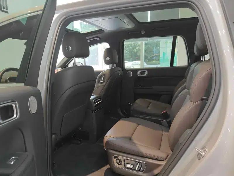 Li Auto L9 2022 Max Edition — миниатюра 19