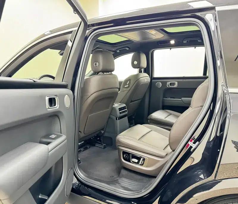 Li Auto L9 2022 Max Edition — миниатюра 18