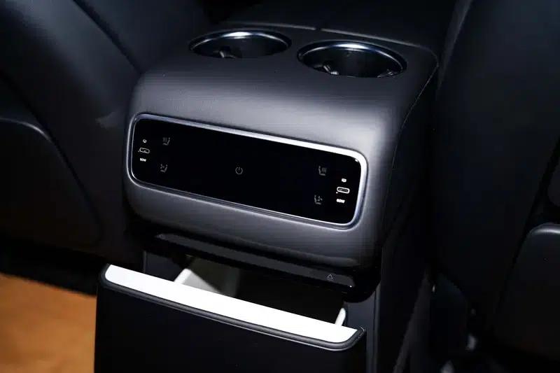 Li Auto L9 2024 Ultra Edition — миниатюра 20