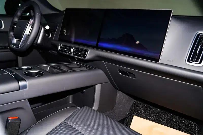 Li Auto L9 2024 Ultra Edition — миниатюра 28