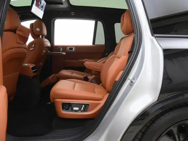 Li Auto L9 2022 Max Edition — миниатюра 14