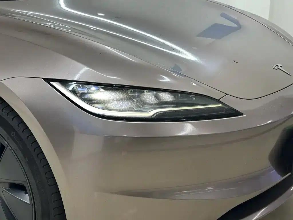 Model 3 2023 Rear-Wheel Drive — миниатюра 7