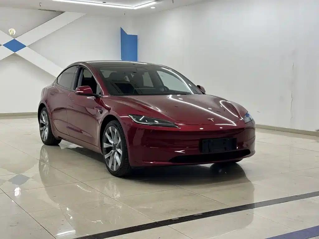 Model 3 2023 Rear-Wheel Drive — миниатюра 2
