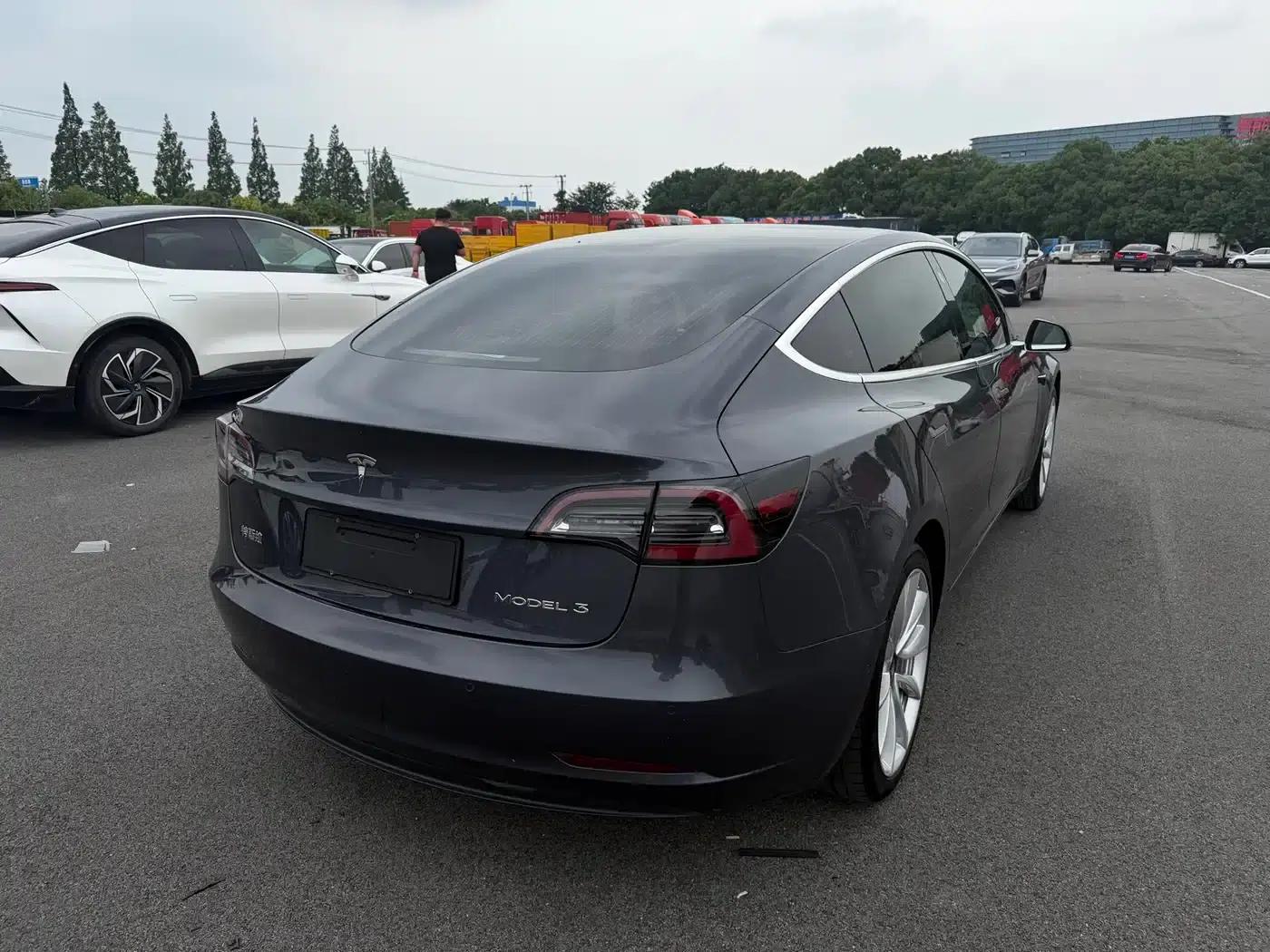 Model 3 2020 Facelift Standard Range Rear-Wheel Drive Upgrade — миниатюра 12