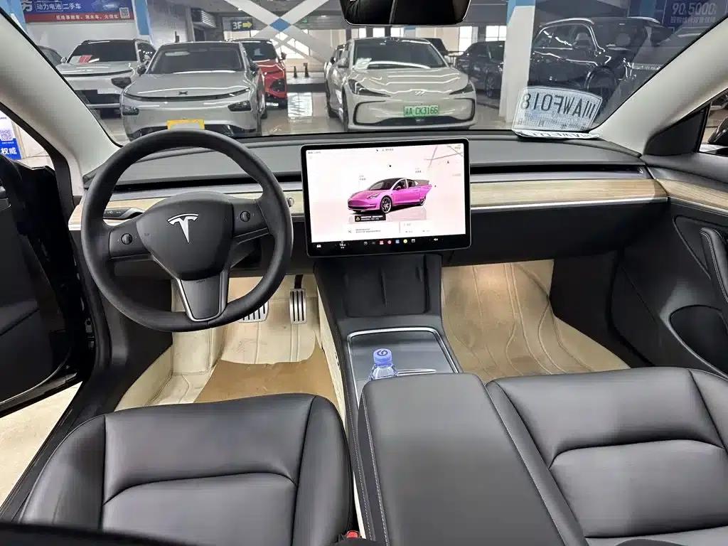 Model 3 2022 Performance All-Wheel Drive — миниатюра 10