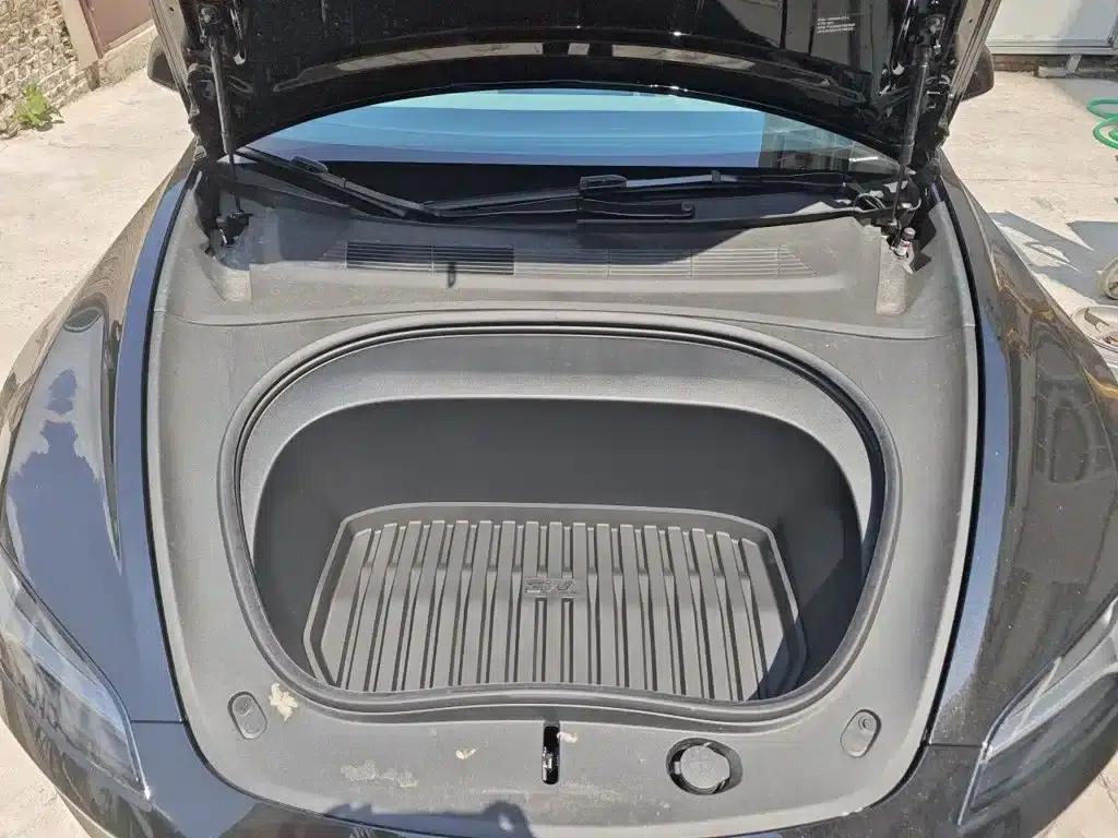Model 3 2025 Facelift Long Range All-Wheel Drive Version — миниатюра 16
