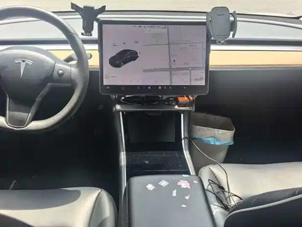 Model 3 2020 Facelift Long Range Rear-Wheel Drive — миниатюра 3