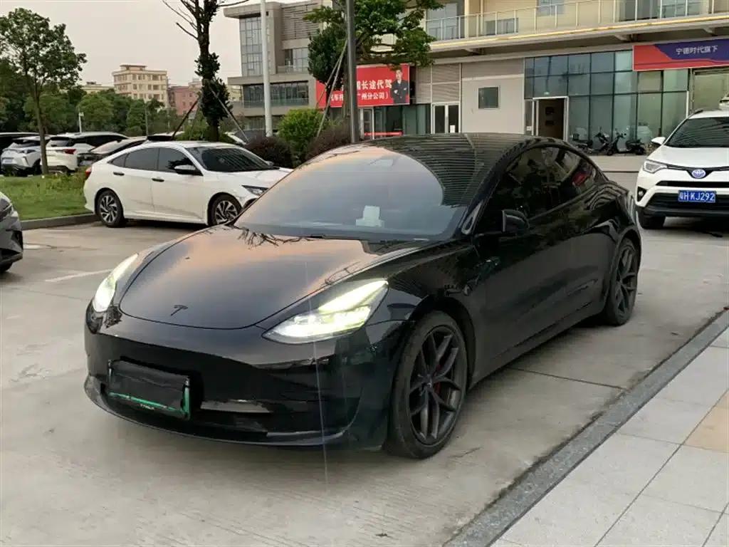 Model 3 2021 Standard Range Rear-Wheel Drive Upgrade — миниатюра 1