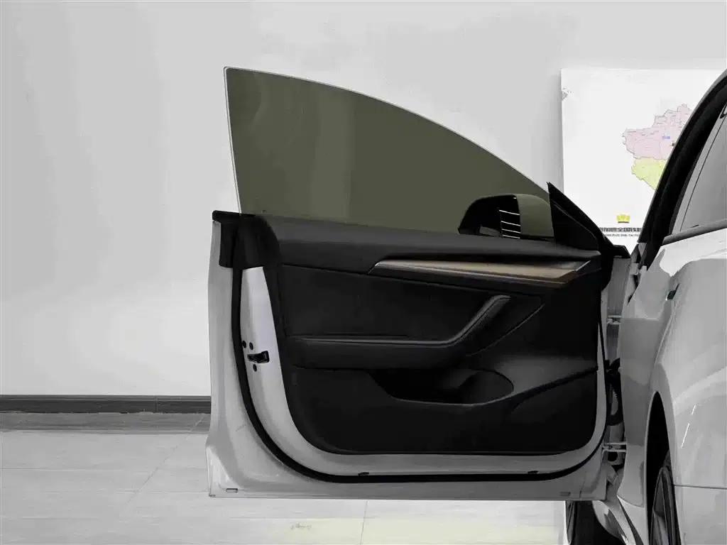 Model 3 2021 Standard Range Rear-Wheel Drive Upgrade — миниатюра 5