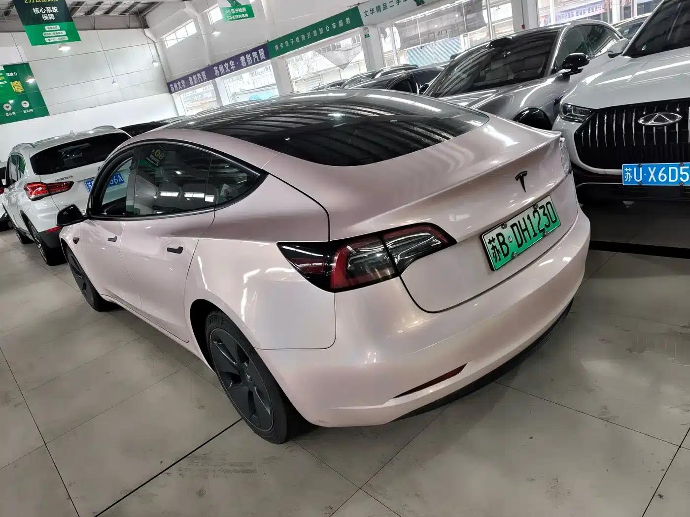 Model 3 2022 Rear-Wheel Drive — миниатюра 3