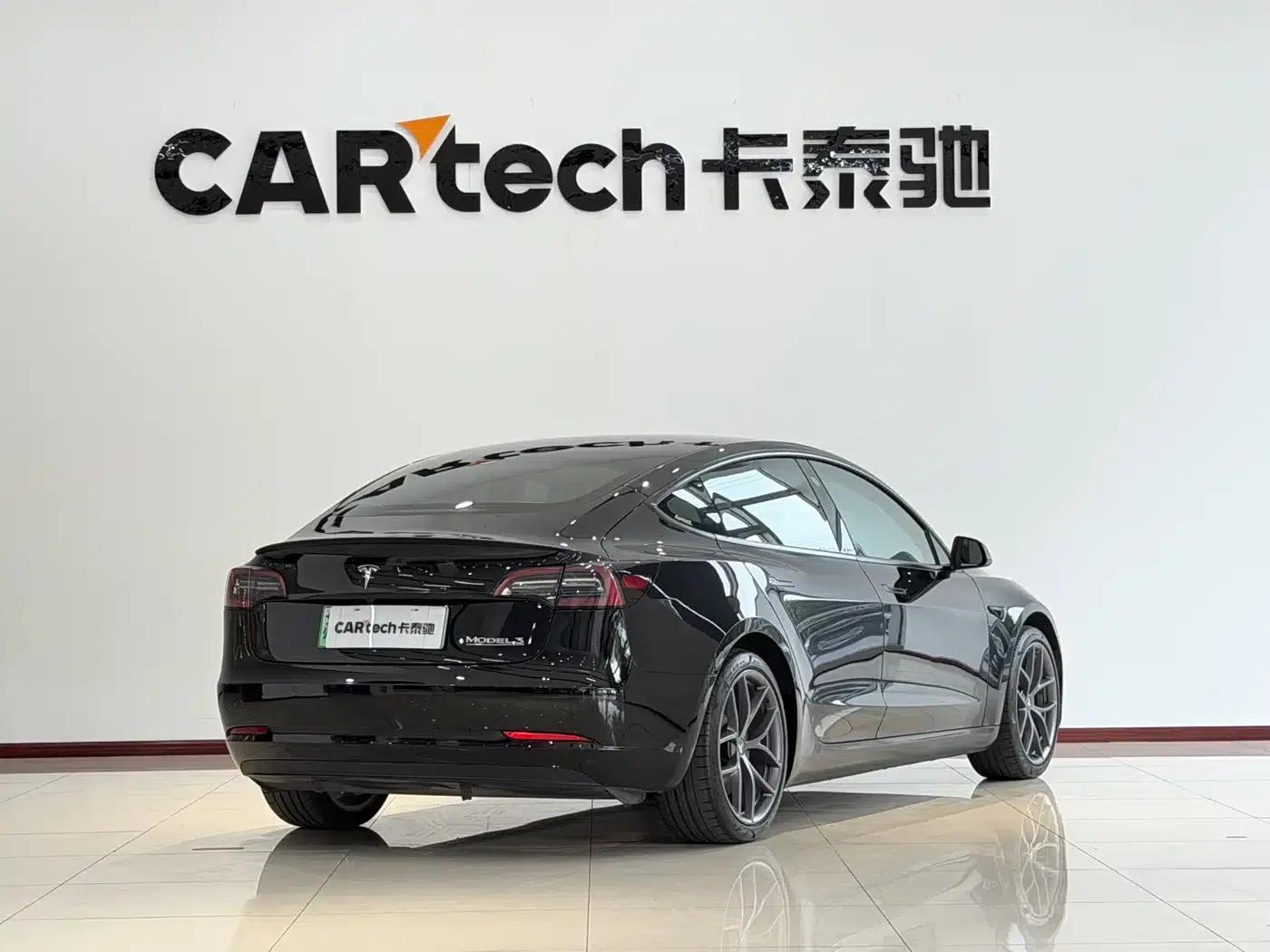 Model 3 2022 Performance All-Wheel Drive — миниатюра 23