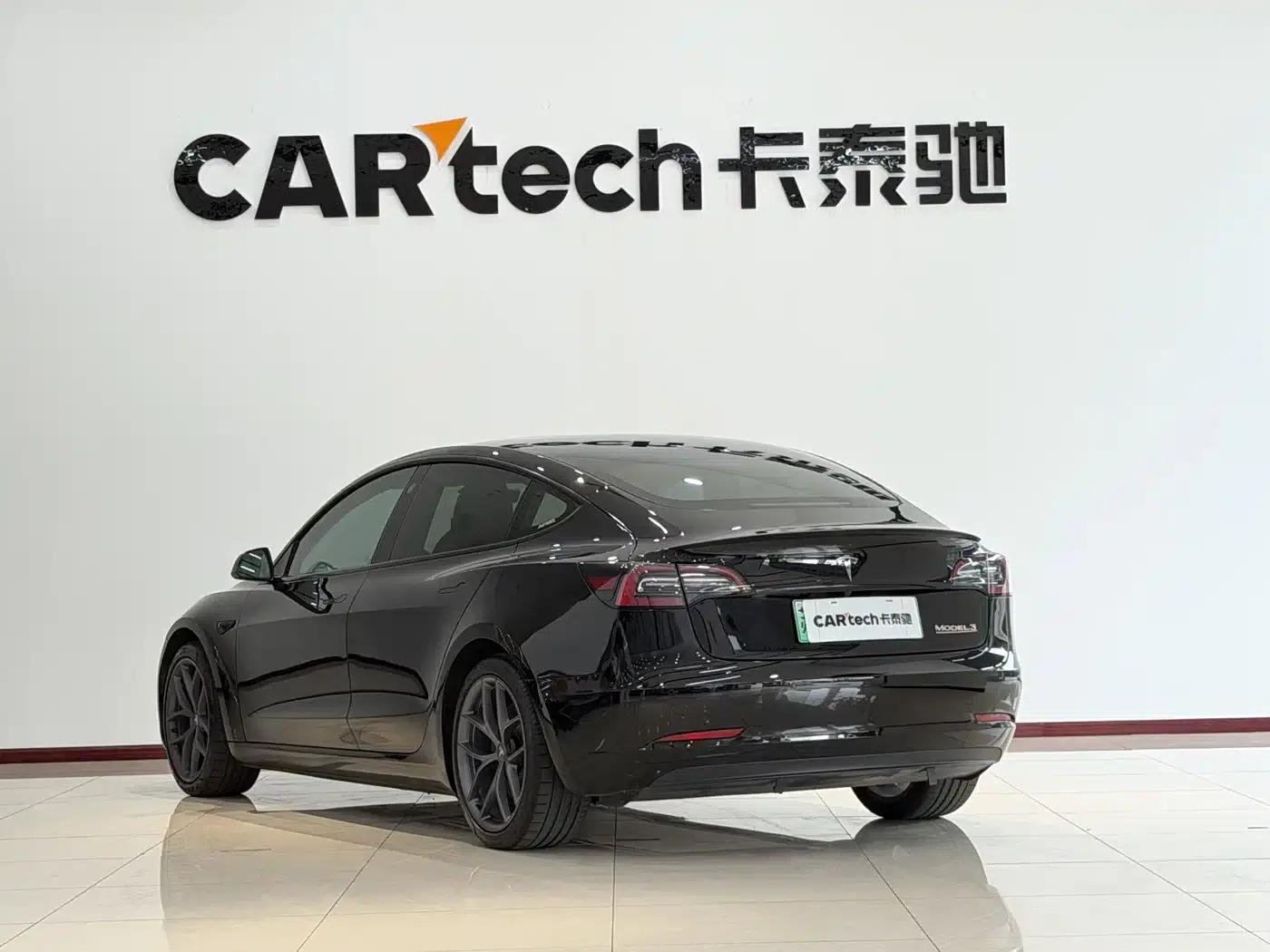 Model 3 2022 Performance All-Wheel Drive — миниатюра 25