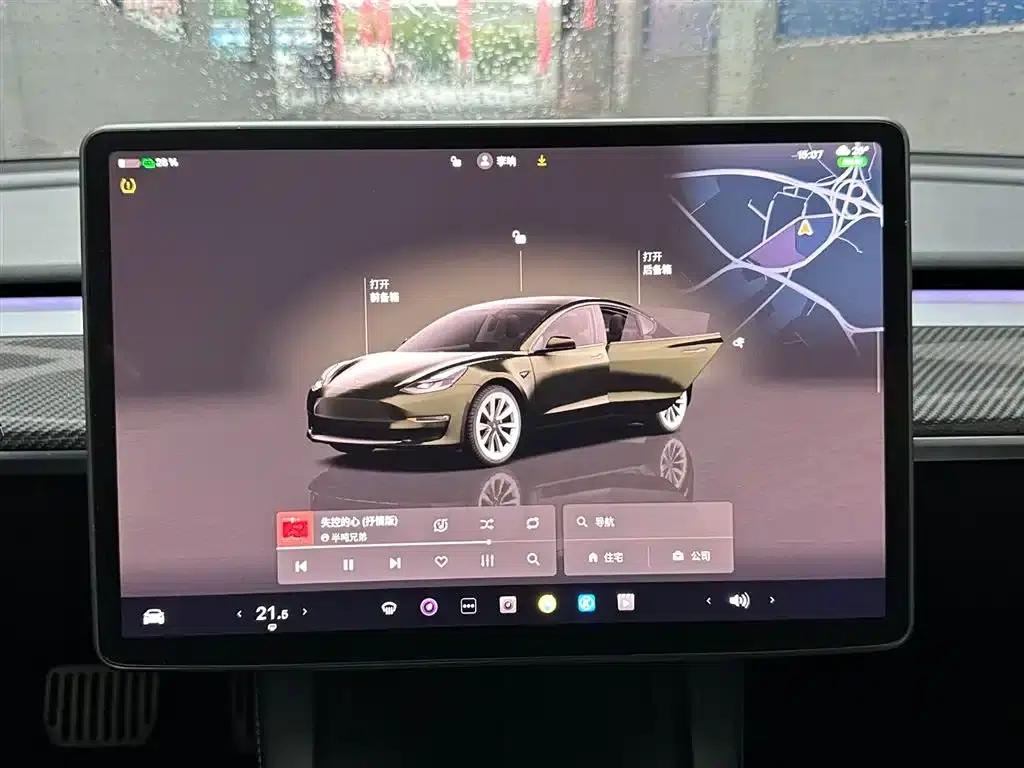 Model 3 2022 Rear-Wheel Drive — миниатюра 12