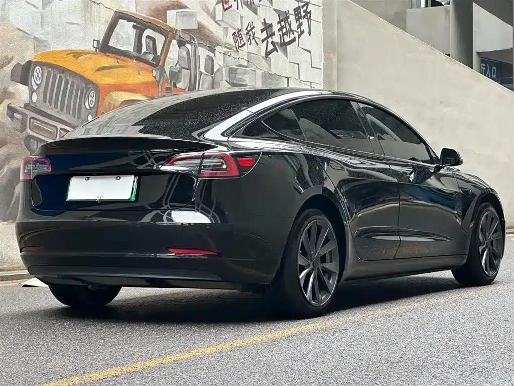 Model 3 2022 Rear-Wheel Drive — миниатюра 5