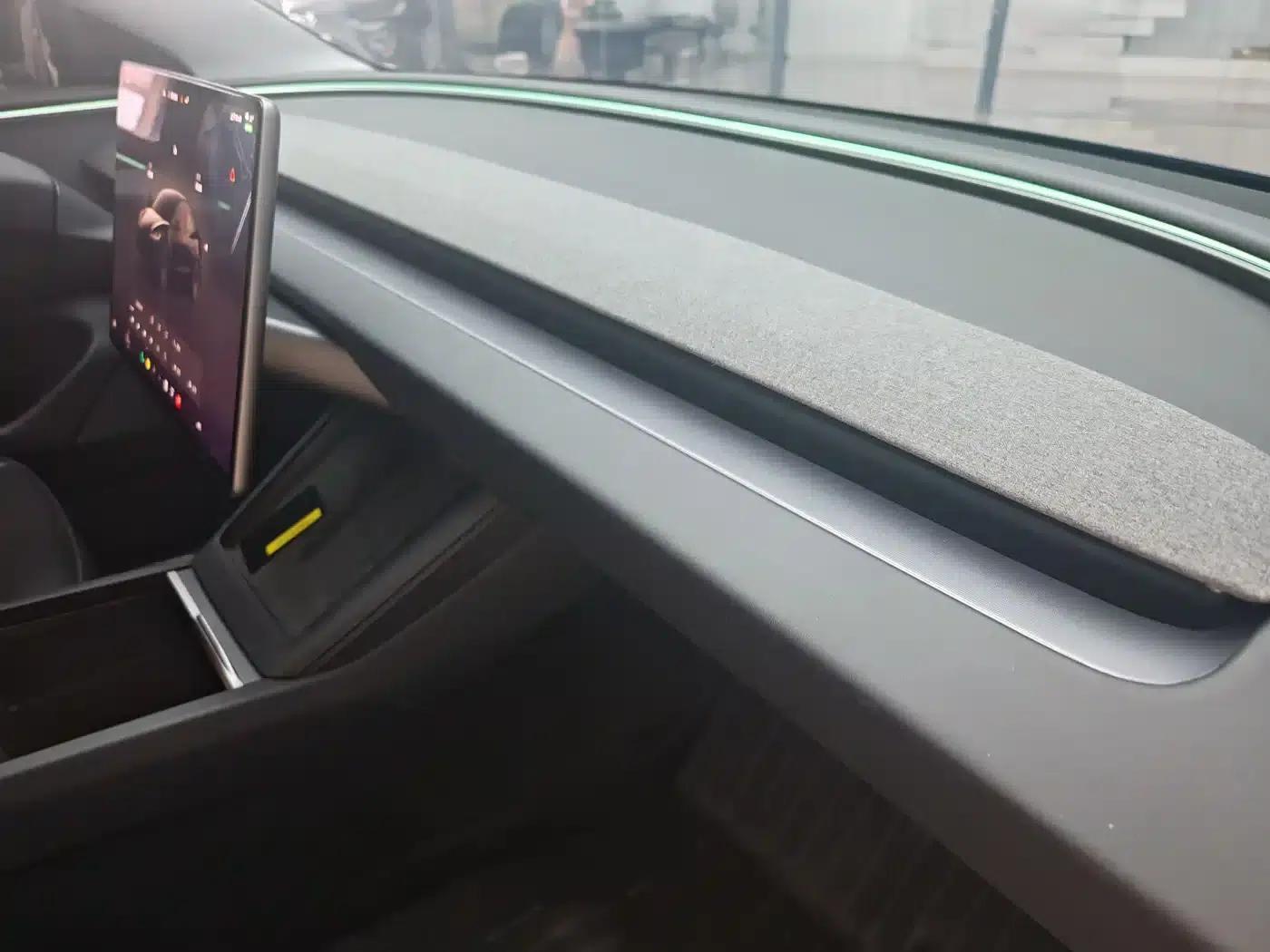 Model 3 2023 Rear-Wheel Drive — миниатюра 12