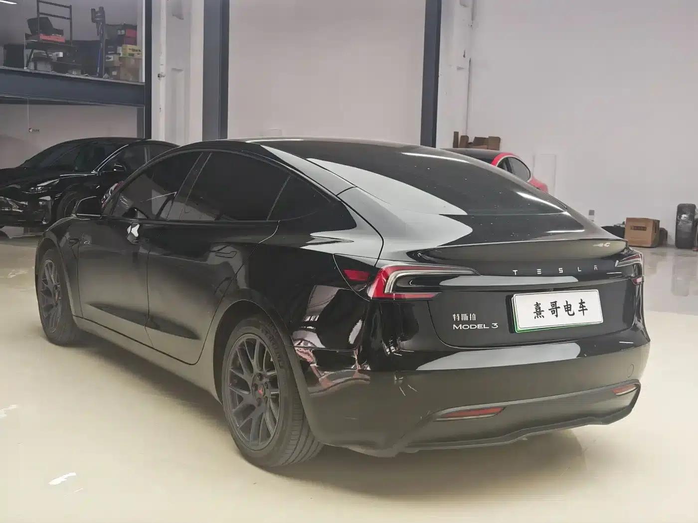 Model 3 2023 Rear-Wheel Drive — миниатюра 7
