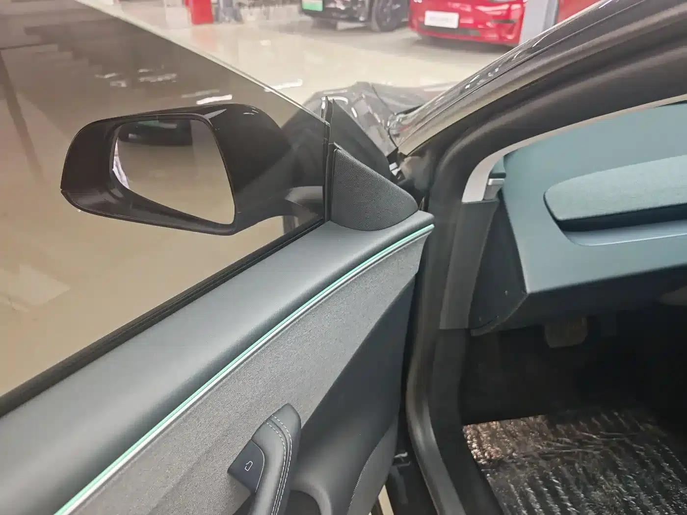 Model 3 2023 Rear-Wheel Drive — миниатюра 9